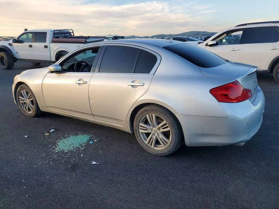 2013 INFINITI G37 BASE  