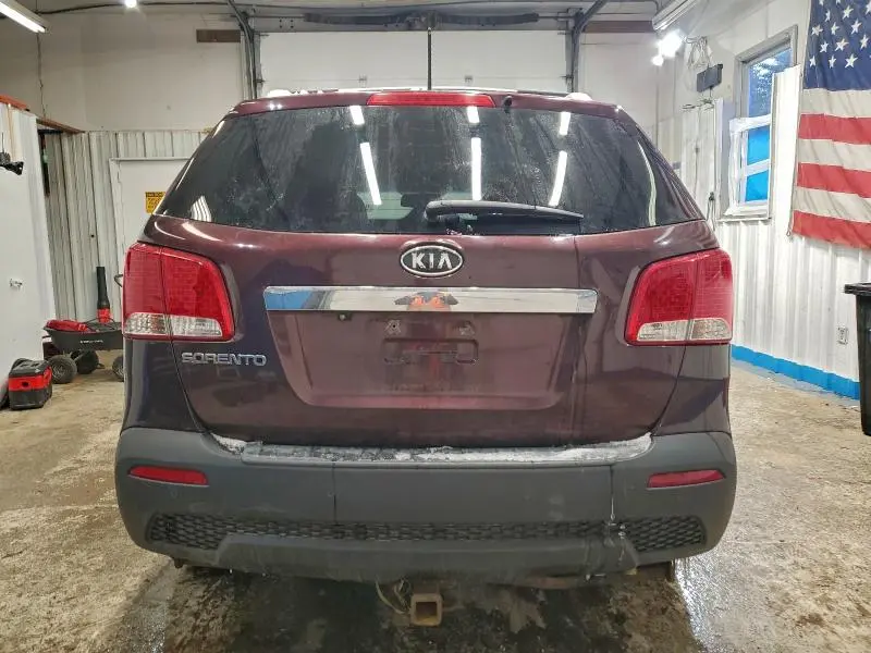 2012 KIA SORENTO BASE  