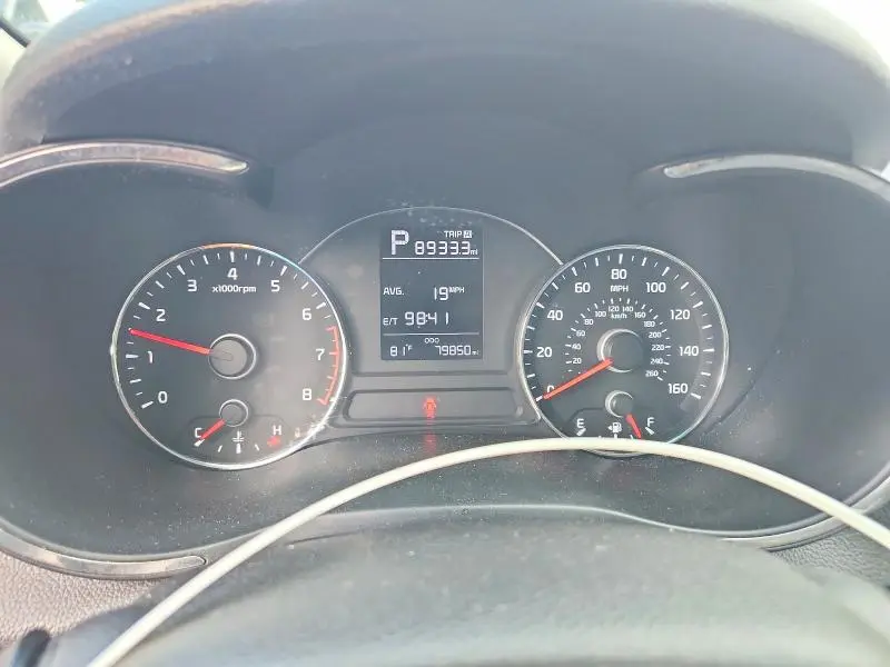 2017 KIA FORTE LX  
