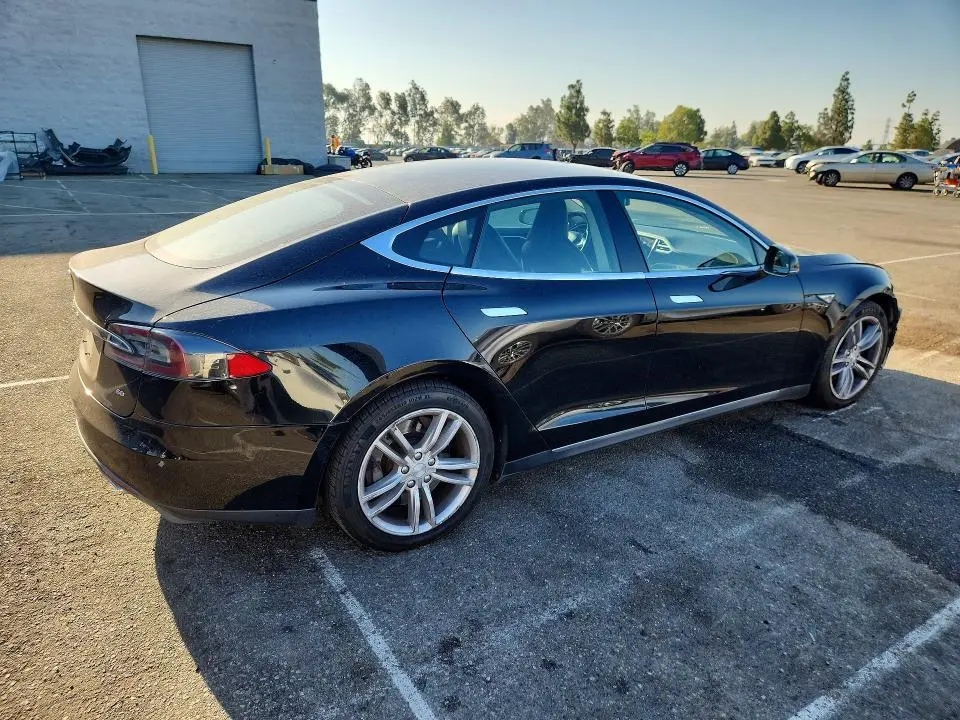 2014 TESLA MODEL S   