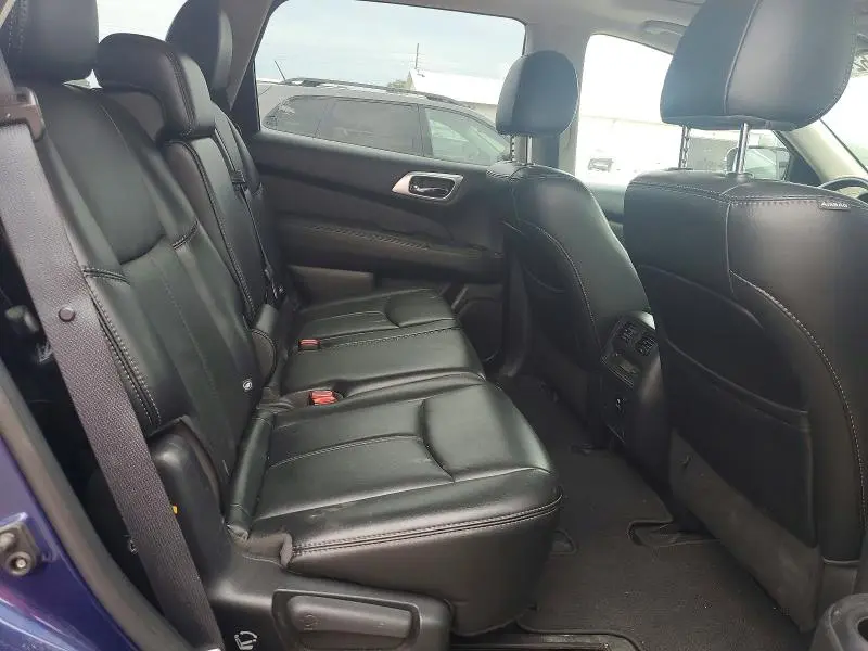 2017 NISSAN PATHFINDER S  
