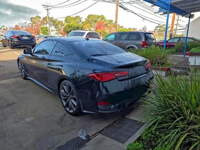 2018 INFINITI Q60 RED SPORT 400  