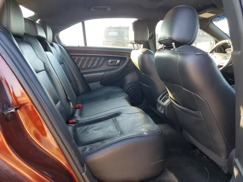 2015 FORD TAURUS LIMITED  