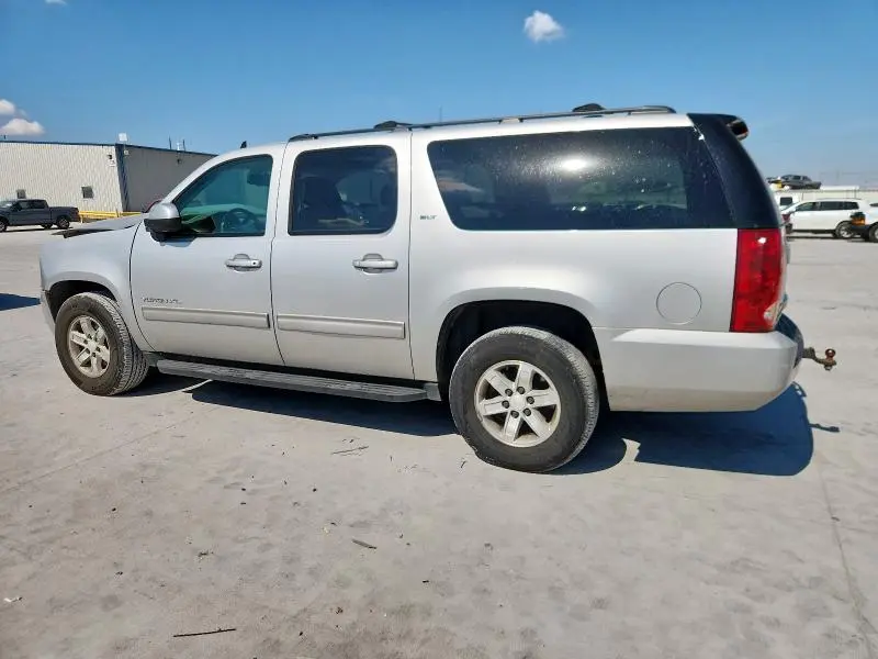 2010 GMC YUKON XL C1500 SLT  
