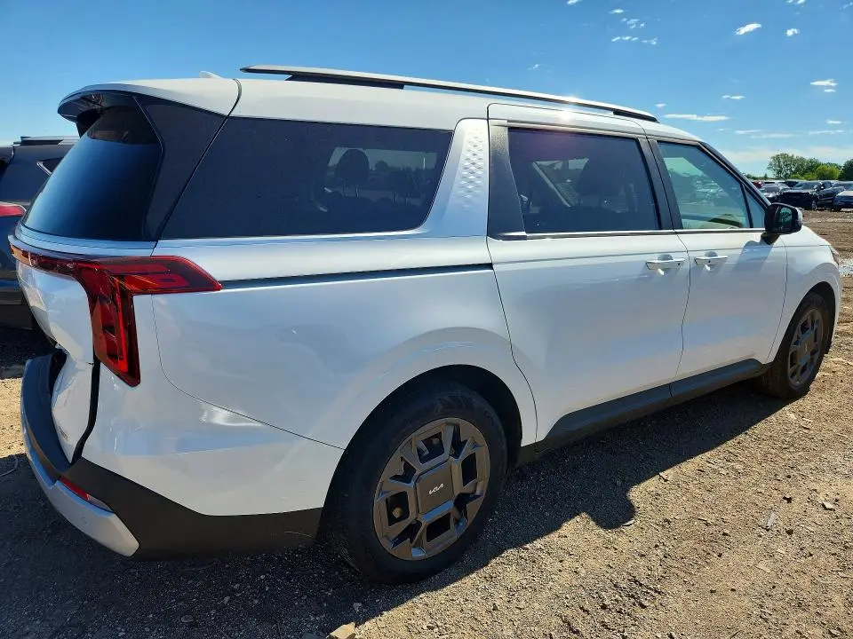 2025 KIA CARNIVAL EX  