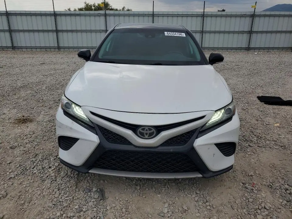 2019 TOYOTA CAMRY XSE  