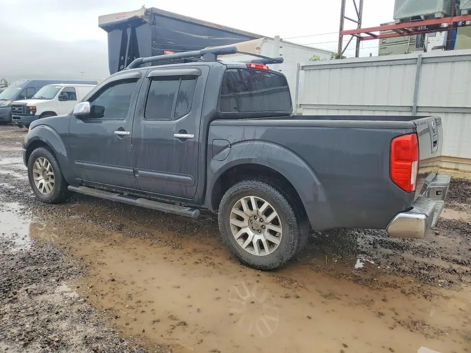 2010 NISSAN FRONTIER SE V6  