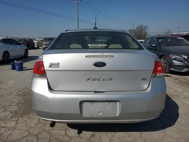 2011 FORD FOCUS SE  
