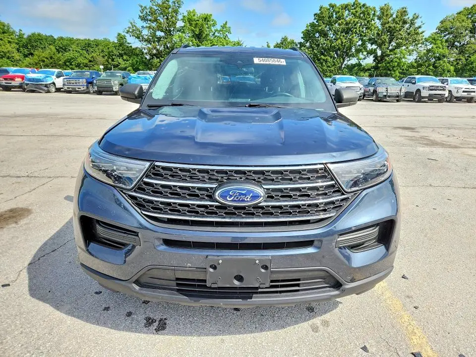 2022 FORD EXPLORER XLT  