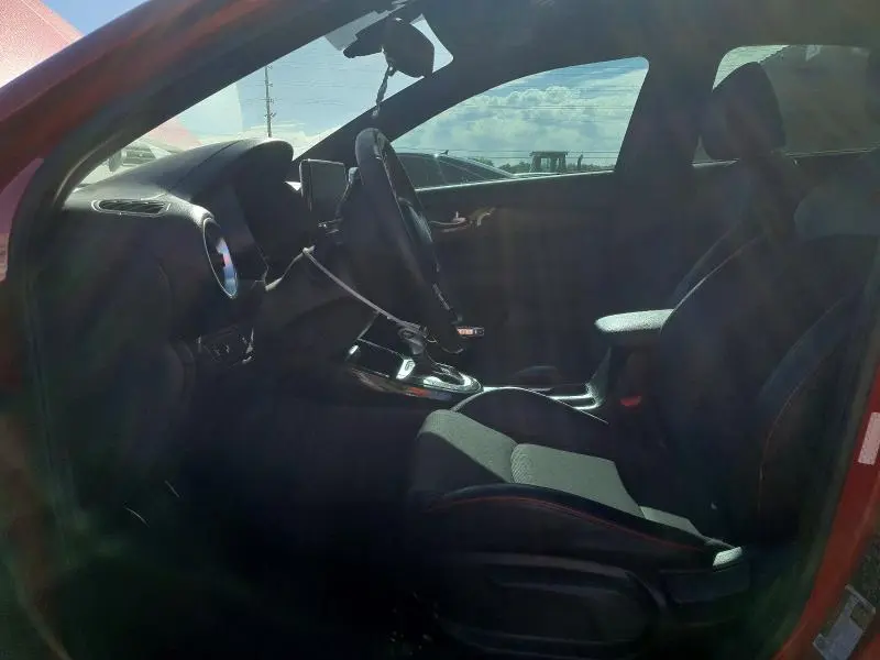 2023 KIA FORTE GT  
