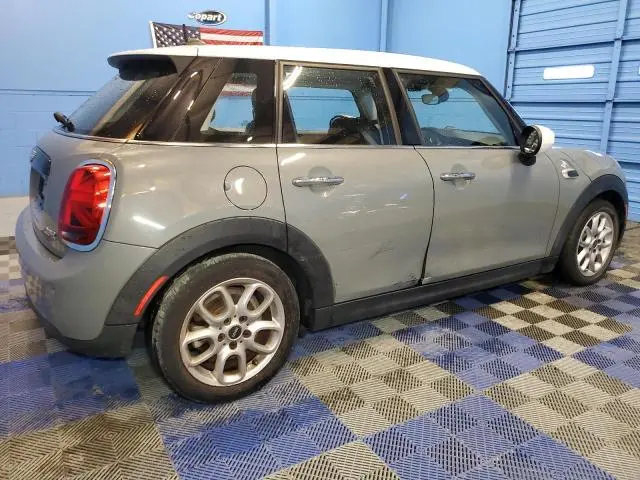 2020 MINI COOPER   