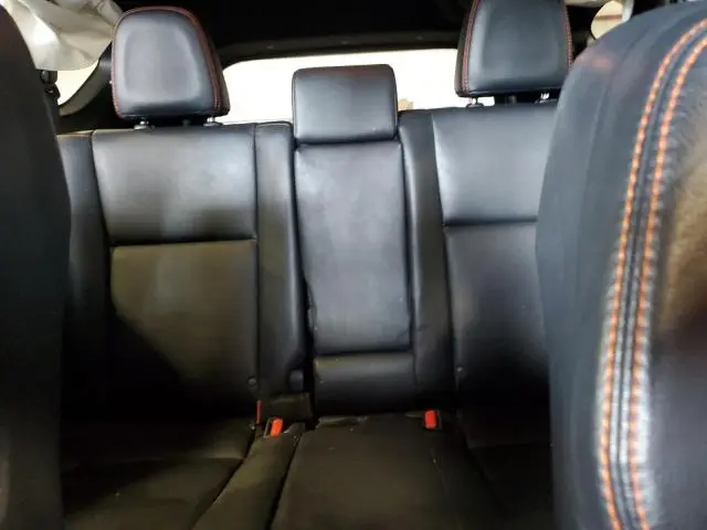 2017 TOYOTA RAV4 SE