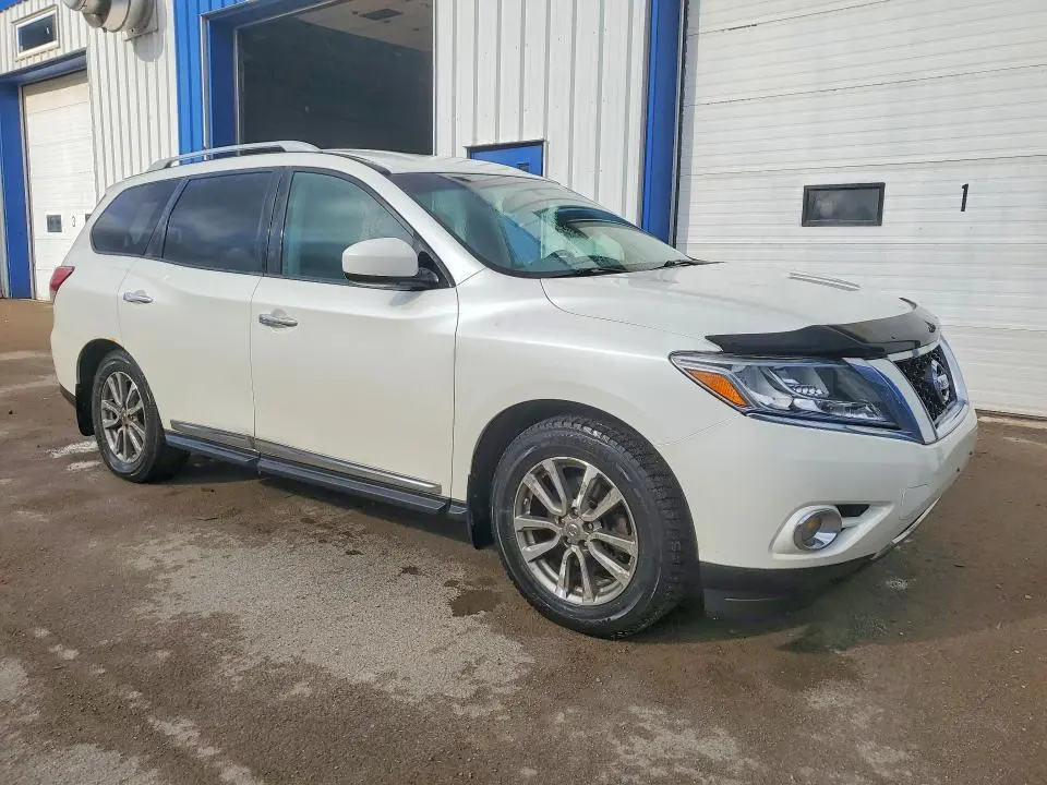 2015 NISSAN PATHFINDER S  