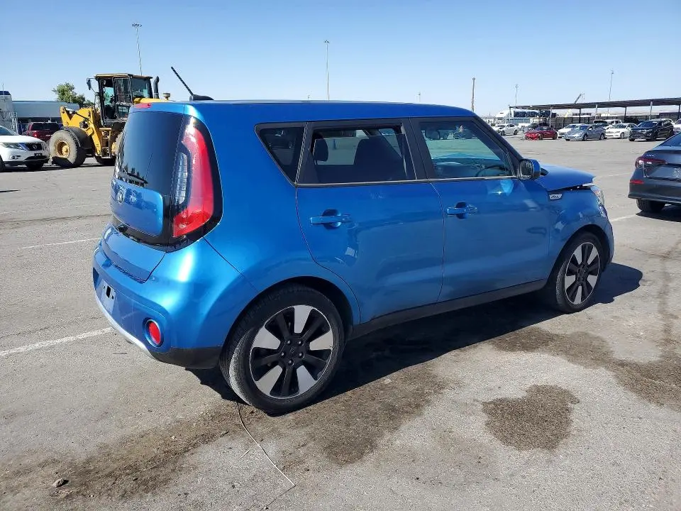 2017 KIA SOUL +  