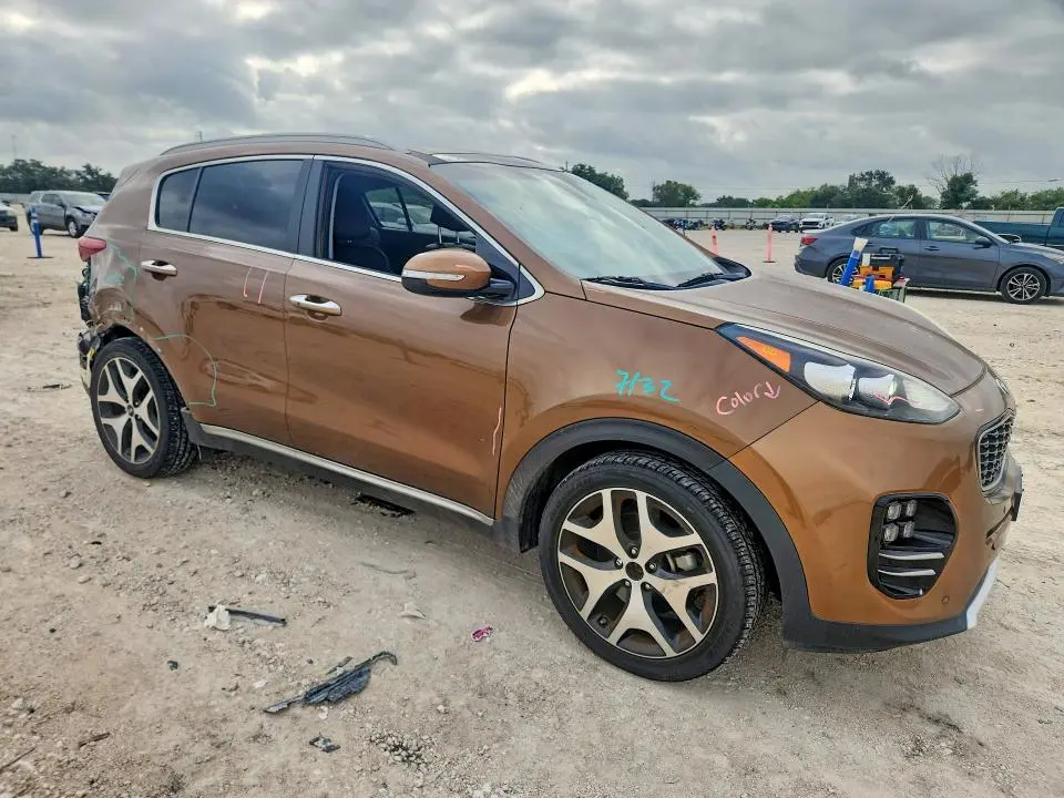 2017 KIA SPORTAGE SX  