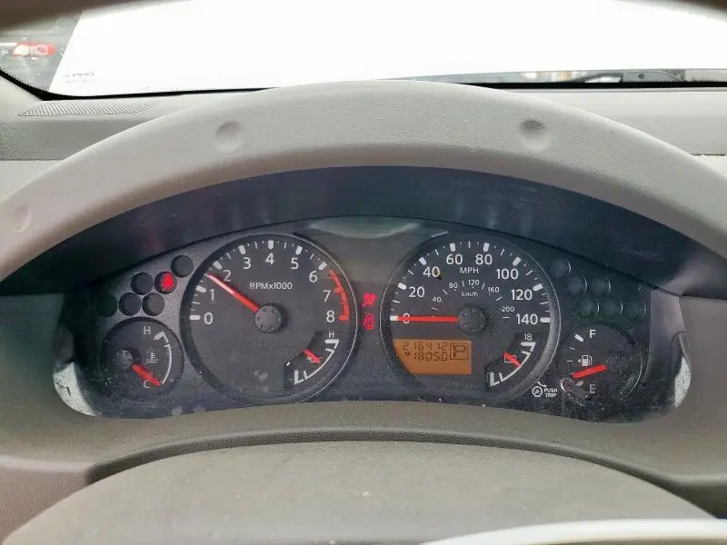 2010 NISSAN FRONTIER CREW CAB SE  