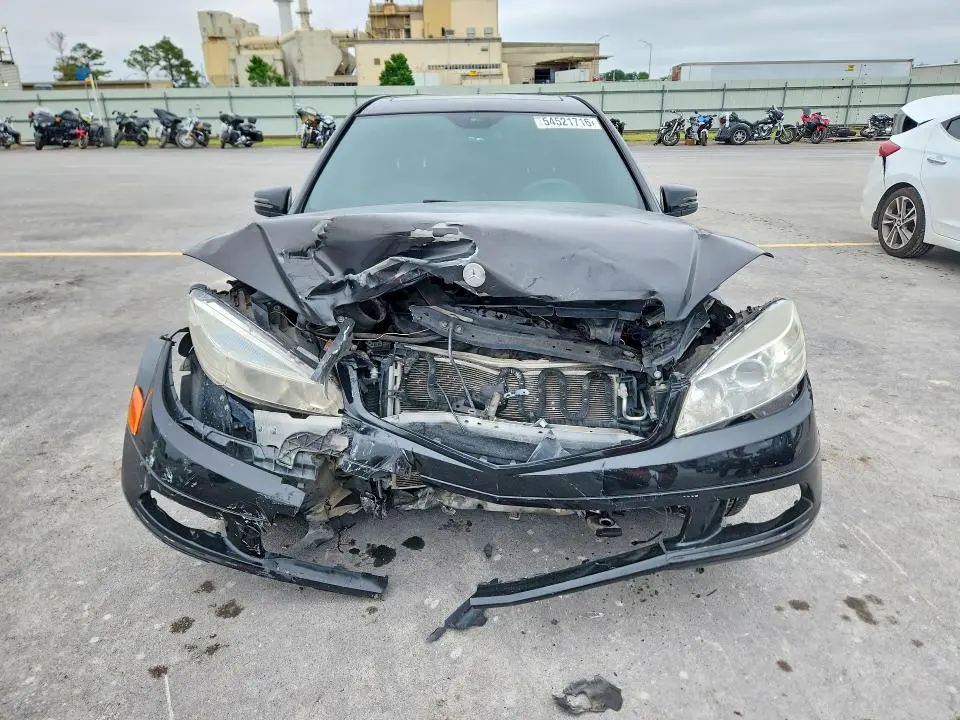 2011 MERCEDES-BENZ C 300  