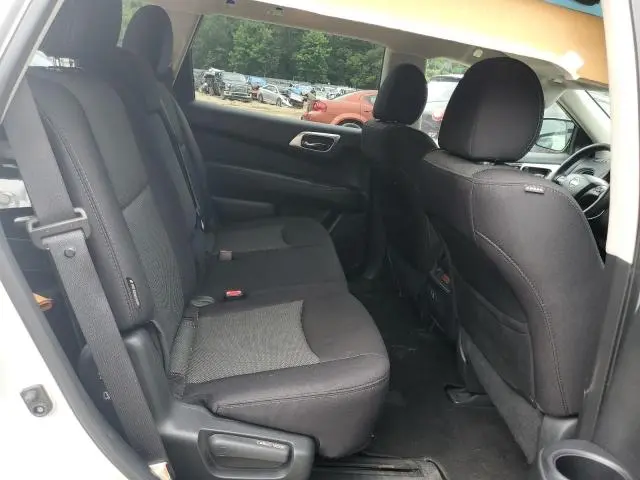 2019 NISSAN PATHFINDER S  