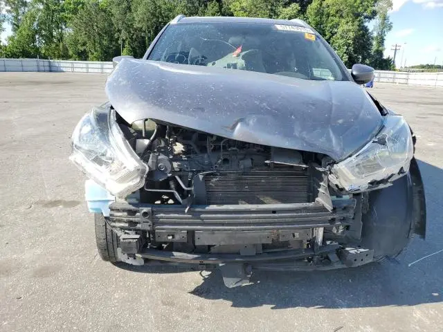 2019 NISSAN KICKS S  