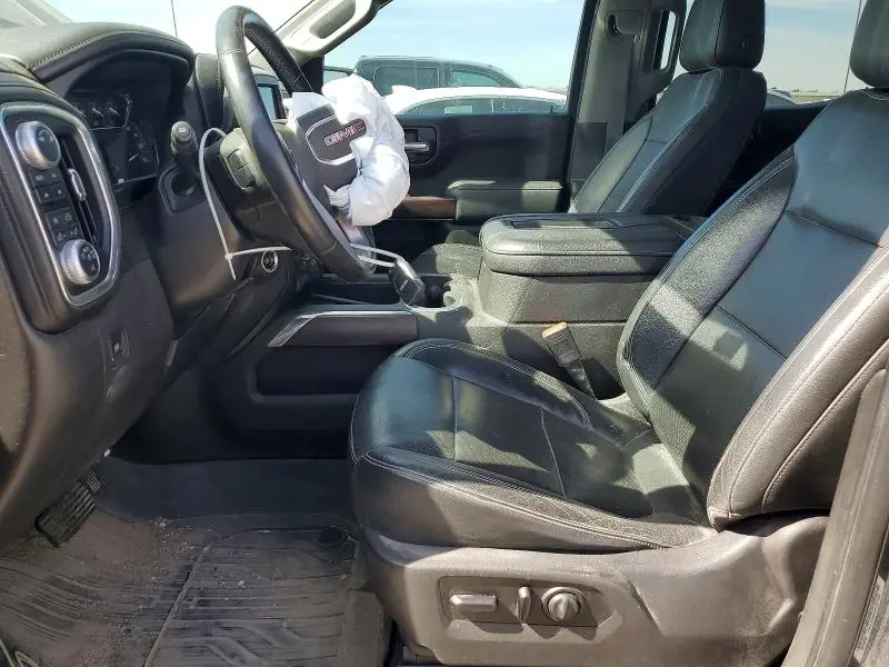 2019 GMC SIERRA K1500 SLT  