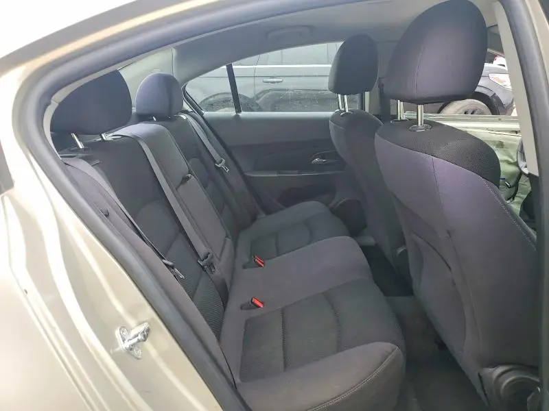 2015 CHEVROLET CRUZE LT  