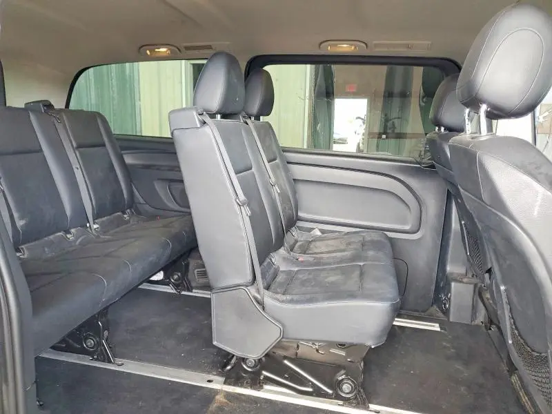2016 MERCEDES-BENZ METRIS   