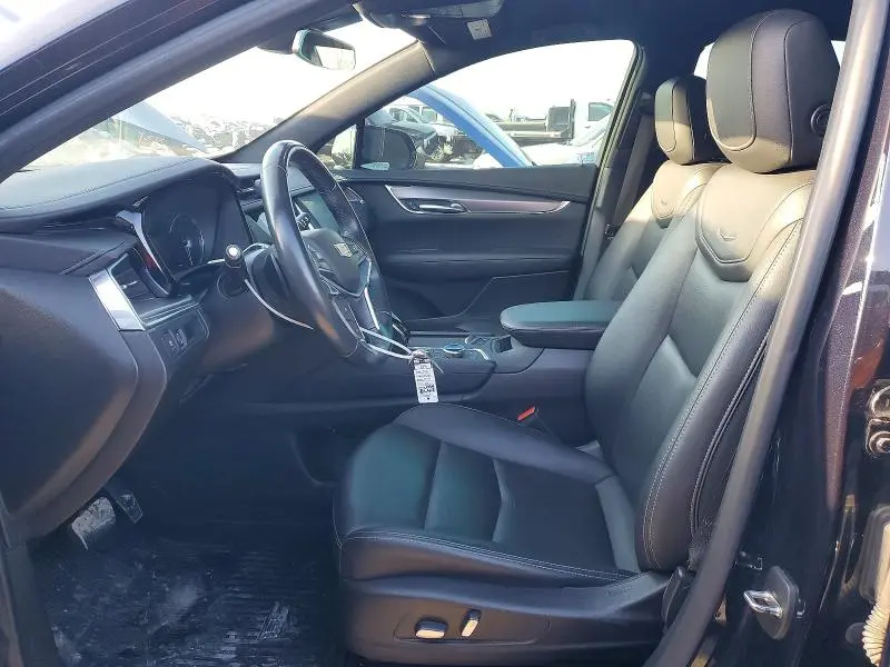 2021 CADILLAC XT5 LUXURY  