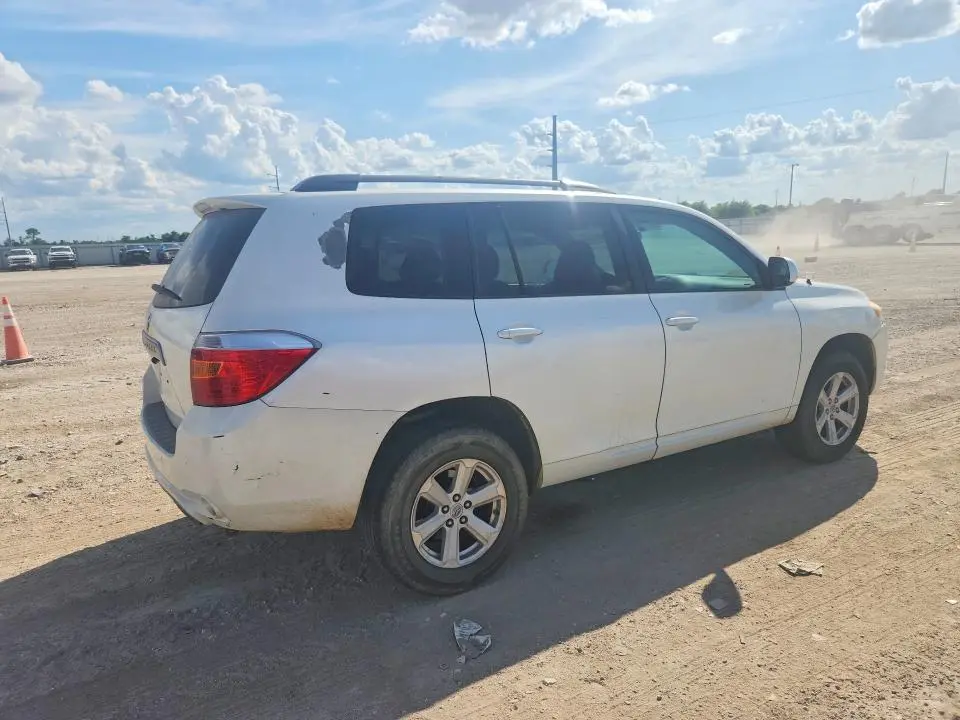 2010 TOYOTA HIGHLANDER BASE  