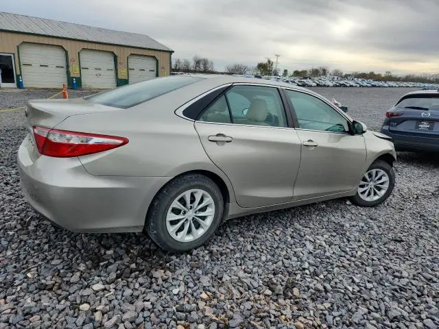 2016 TOYOTA CAMRY LE  