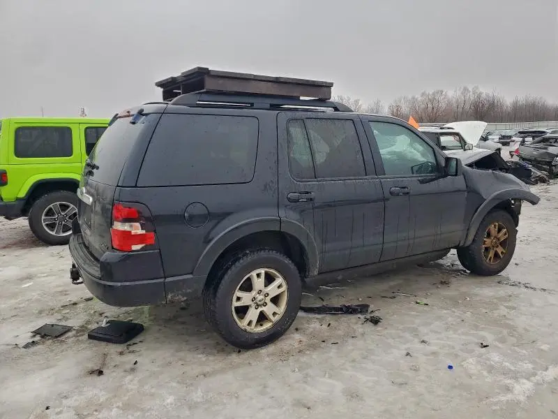 2010 FORD EXPLORER XLT  