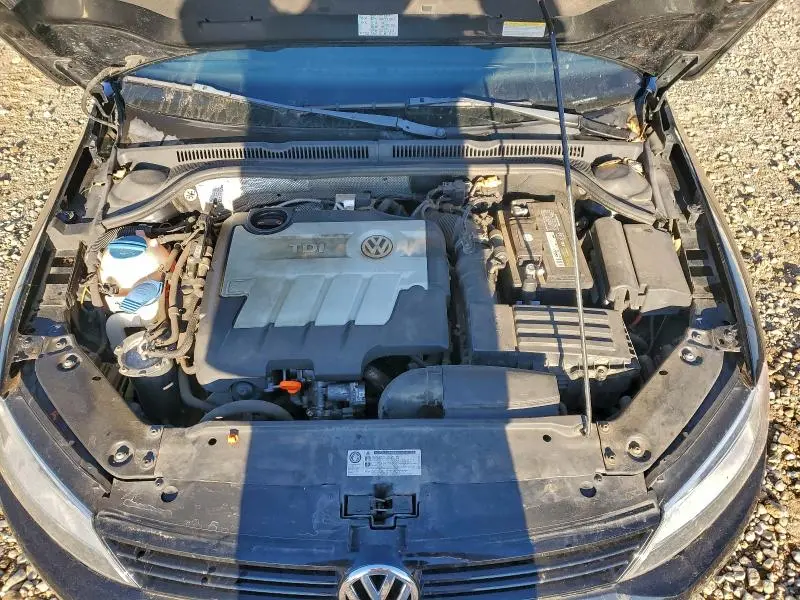 2011 VOLKSWAGEN JETTA TDI  