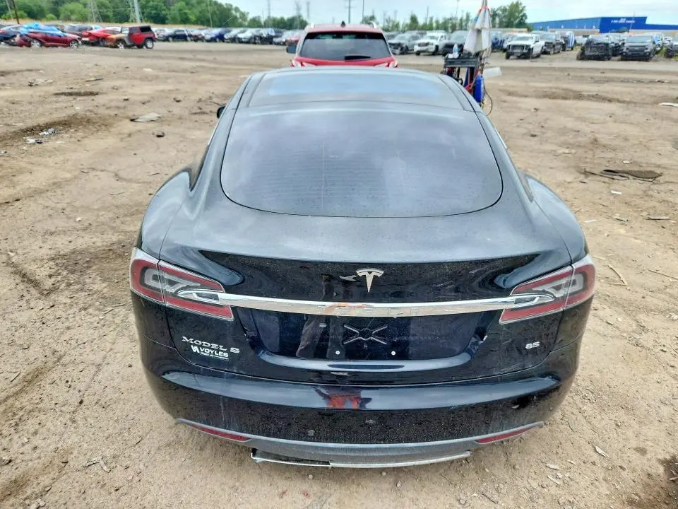 2013 TESLA MODEL S   