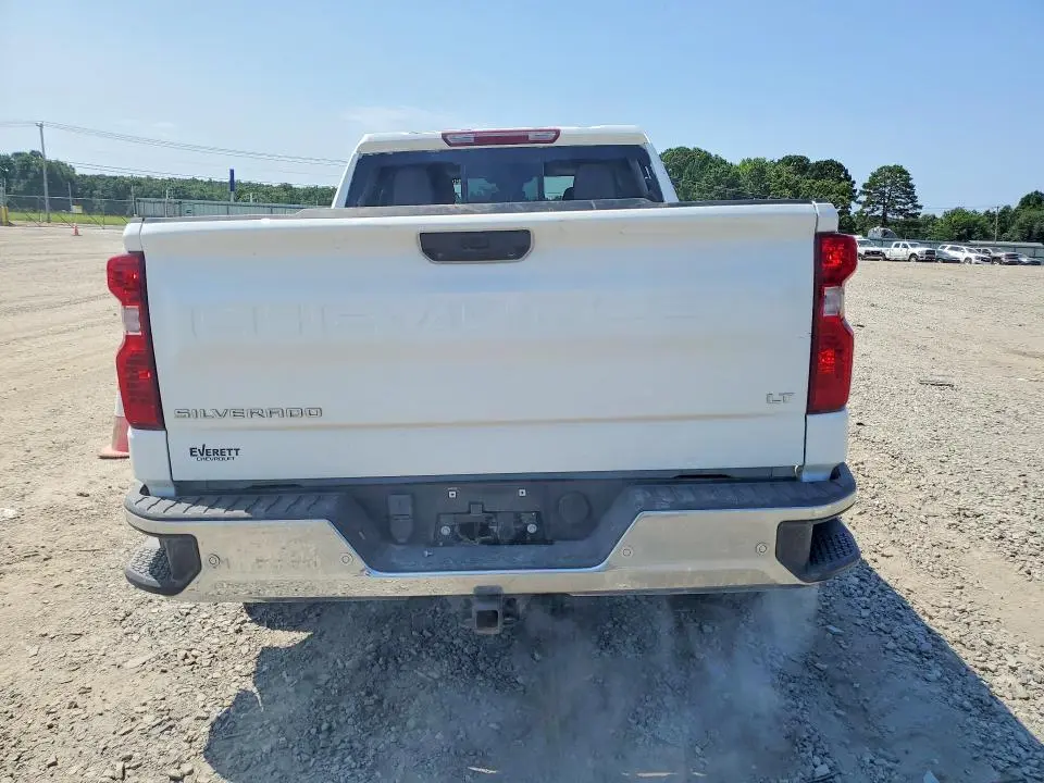 2024 CHEVROLET SILVERADO K1500 LT  