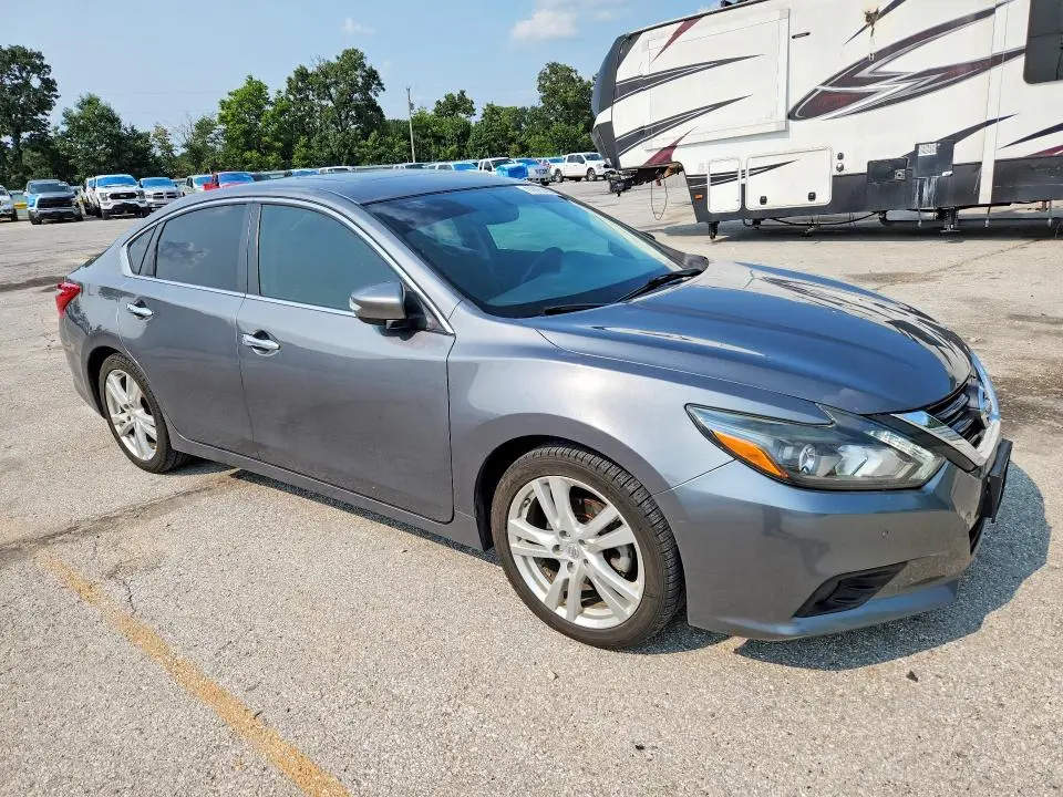 2017 NISSAN ALTIMA 3.5 SL  