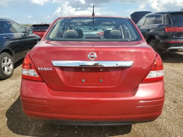 2011 NISSAN VERSA S  
