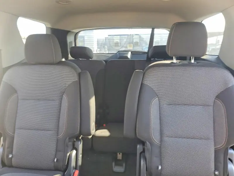 2020 CHEVROLET TRAVERSE LT  