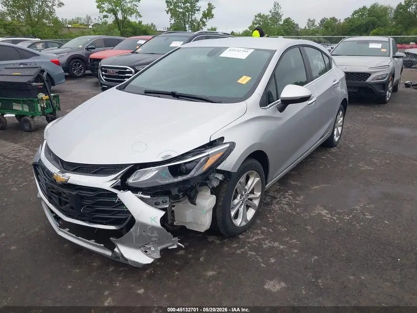 2019 CHEVROLET CRUZE LT