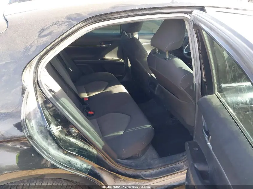 2022 TOYOTA CAMRY LE HYBRID