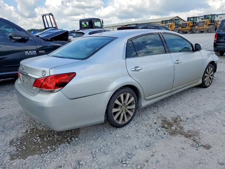 2011 TOYOTA AVALON LIMITED  