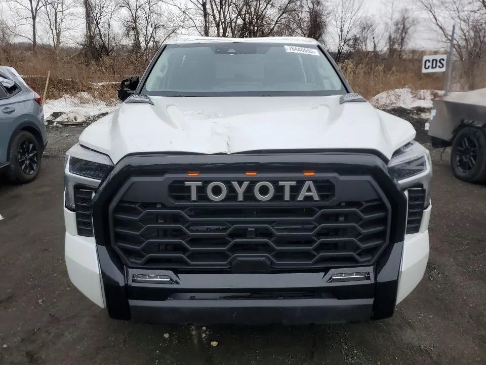 2024 TOYOTA TUNDRA  LIMITED 4WD V6 HYBRID CREW