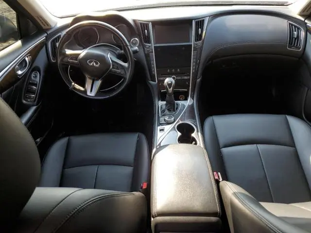 2019 INFINITI Q50 LUXE  