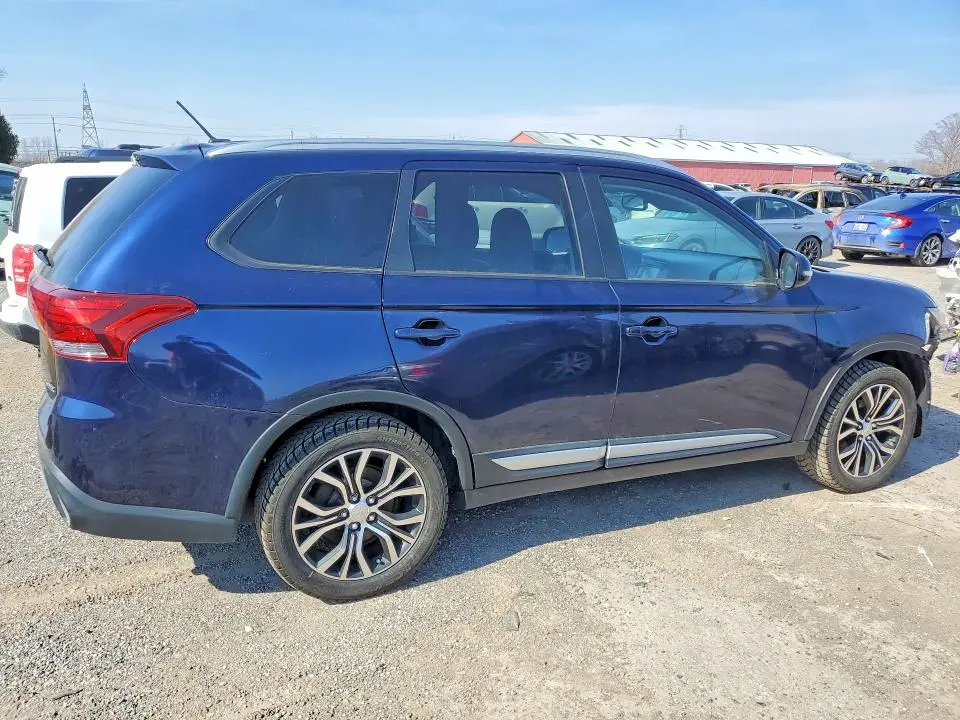 2016 MITSUBISHI OUTLANDER ES  