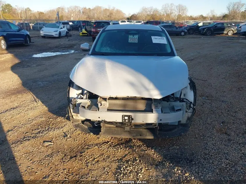 2022 FORD MUSTANG MACH-E SELECT