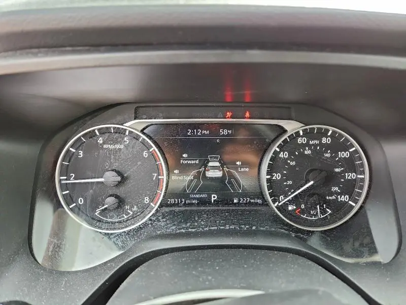 2025 NISSAN ROGUE SV  