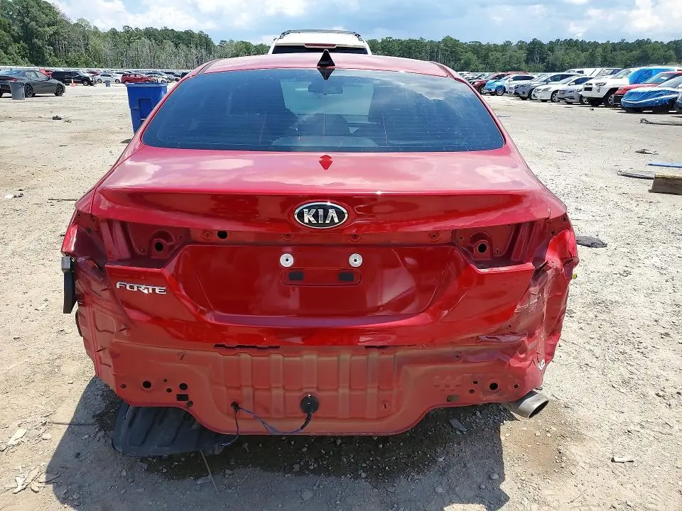 2020 KIA FORTE LXS  