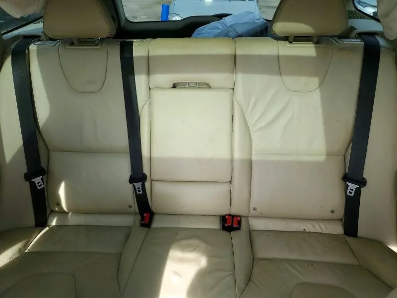 2011 VOLVO XC60 3.2  