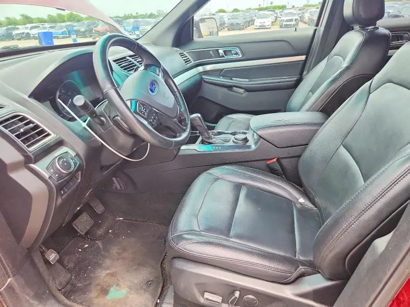 2017 FORD EXPLORER XLT  