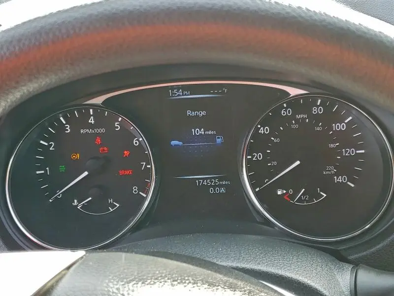 2014 NISSAN ROGUE S  