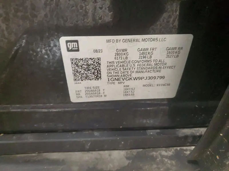 2023 CHEVROLET TRAVERSE LT  