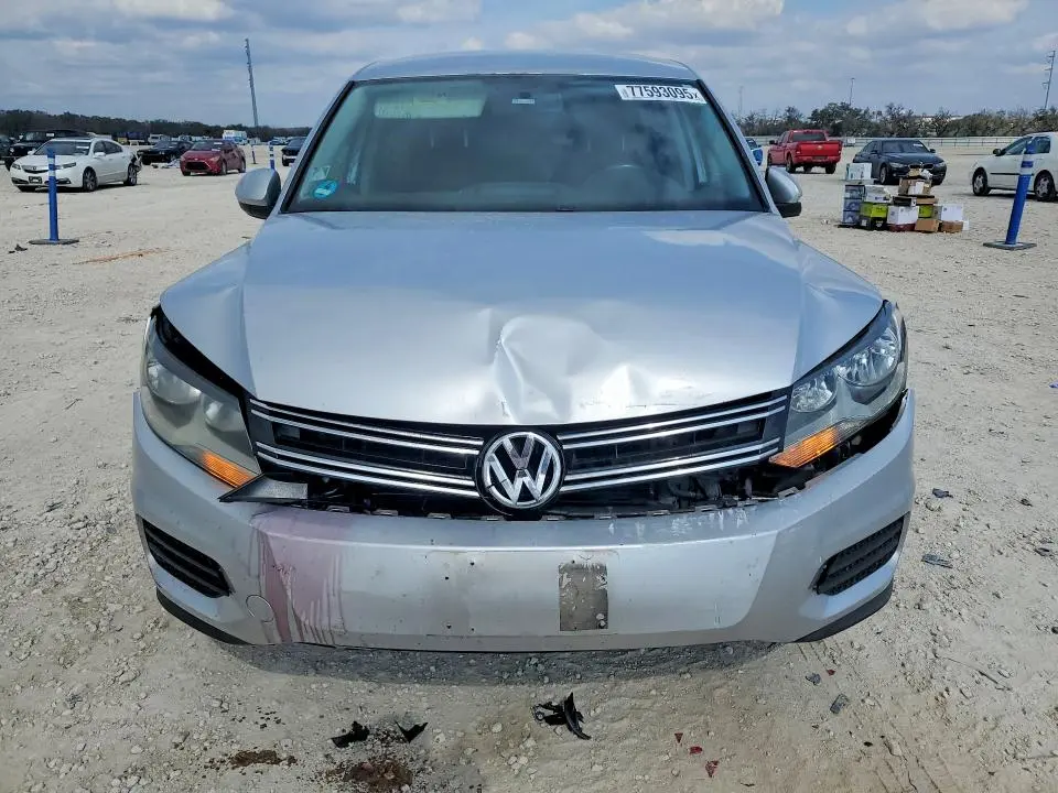 2014 VOLKSWAGEN TIGUAN S  
